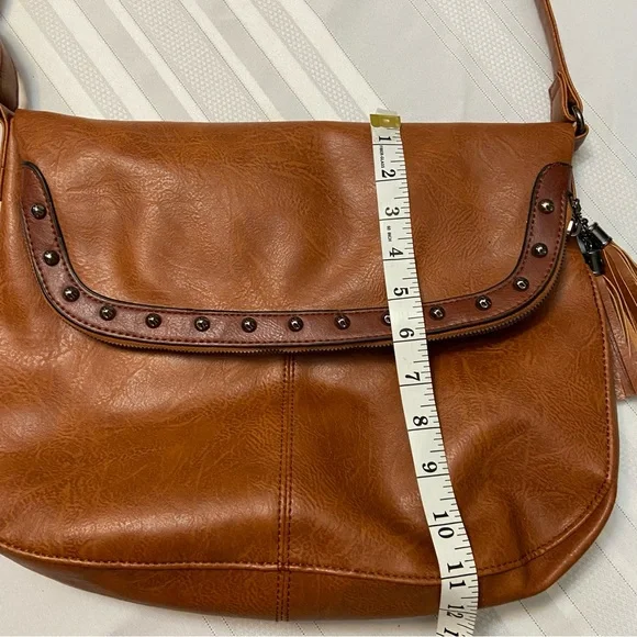 Sam and Hadley Studded & Tassel Womens Cognac Faux Leather CrossbodyBag EUC